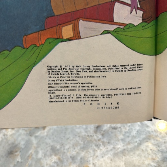 Disney’s Wonderful World of Reading; The Sorcerer’s Apprentice - Picture 8 of 9